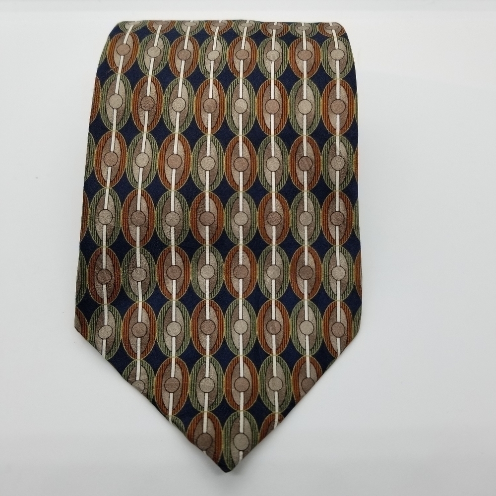 vintage Michael Austin tie oval pattern 4 in wide 59 in long